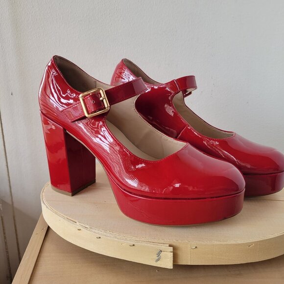 Coutgo Women's Round Toe Platform/Chunky Red Patent Leather Shoe (Size: 9½) - Picture 8 of 13